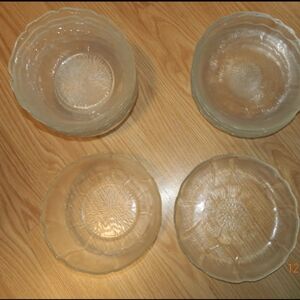 VINTAGE ARCOROC FLEUR SALAD PLATES AND BOWLS(6 of each)